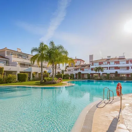 Cozy In With Wifi Estepona