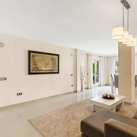 Cozy In With Wifi Estepona